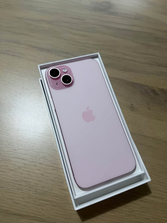 iPhone 15 Plus